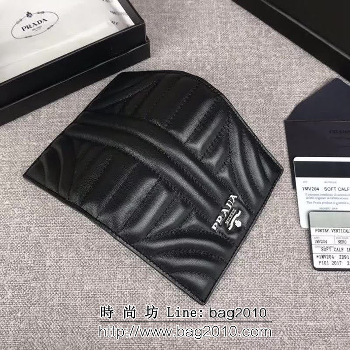 PRADA普拉達 專櫃最新爆款 頂級原單納帕牛皮 女士短夾 1MV204 DD1716
